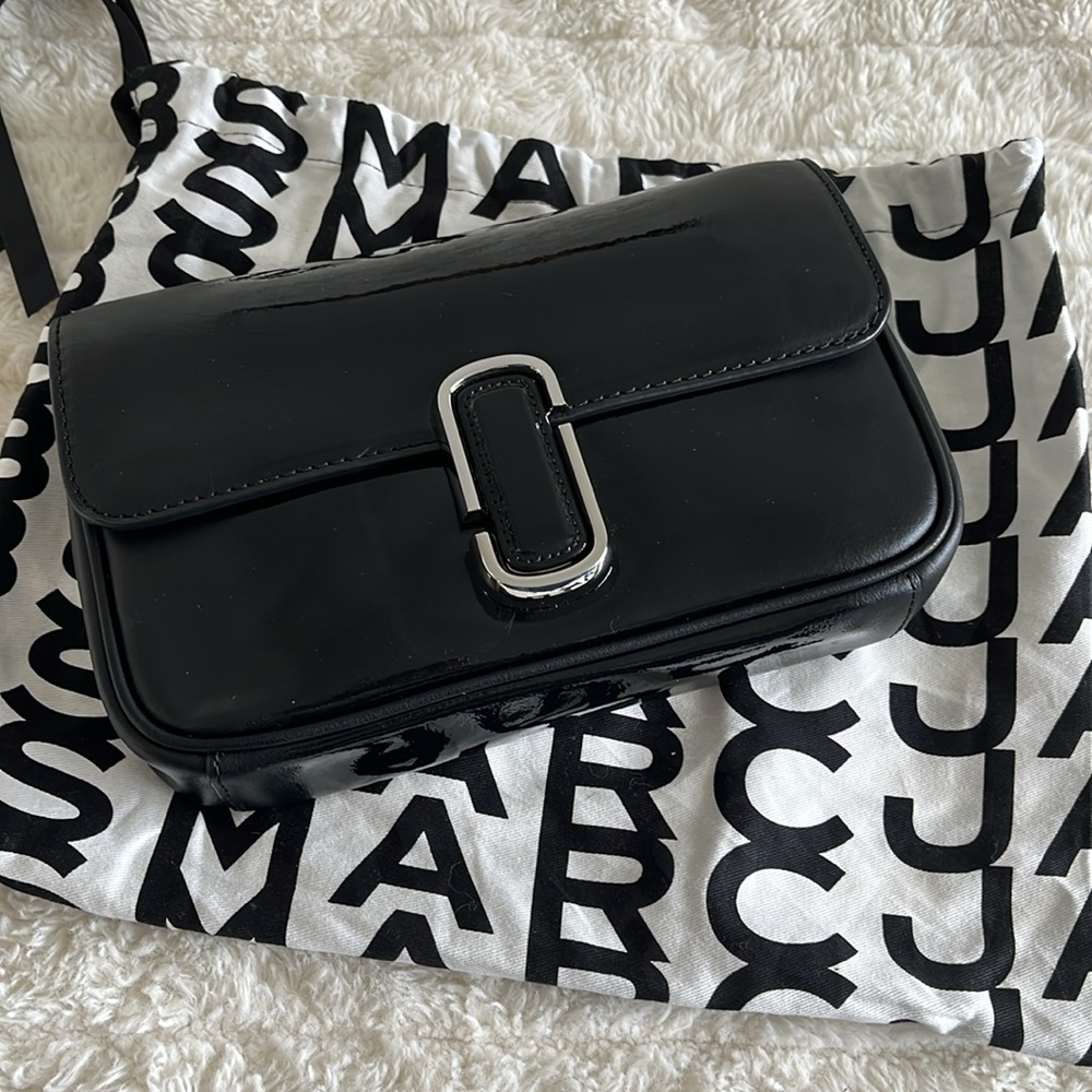 Marc Jacobs The Shadow Patent Shoulder Bag - Picture 9 of 9